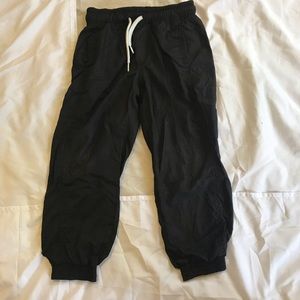 Children’s Place Black Athletic Pants, size 5/6